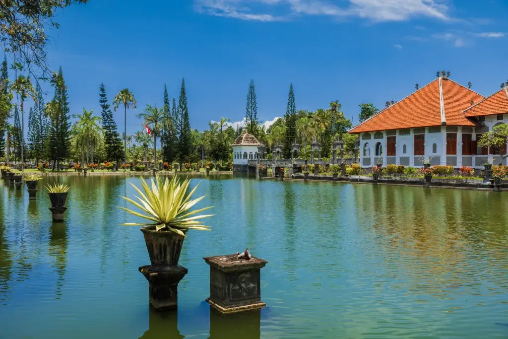 Canggu bali water palace taman ujung in bali balinese archite